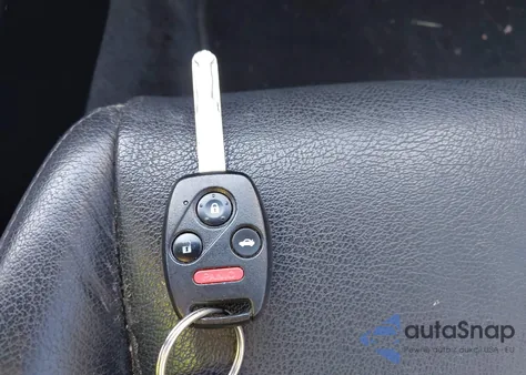 2006 Honda Accord 2.4 Ex z USA, uszkodzony, nr VIN 1HGCM56776A108252